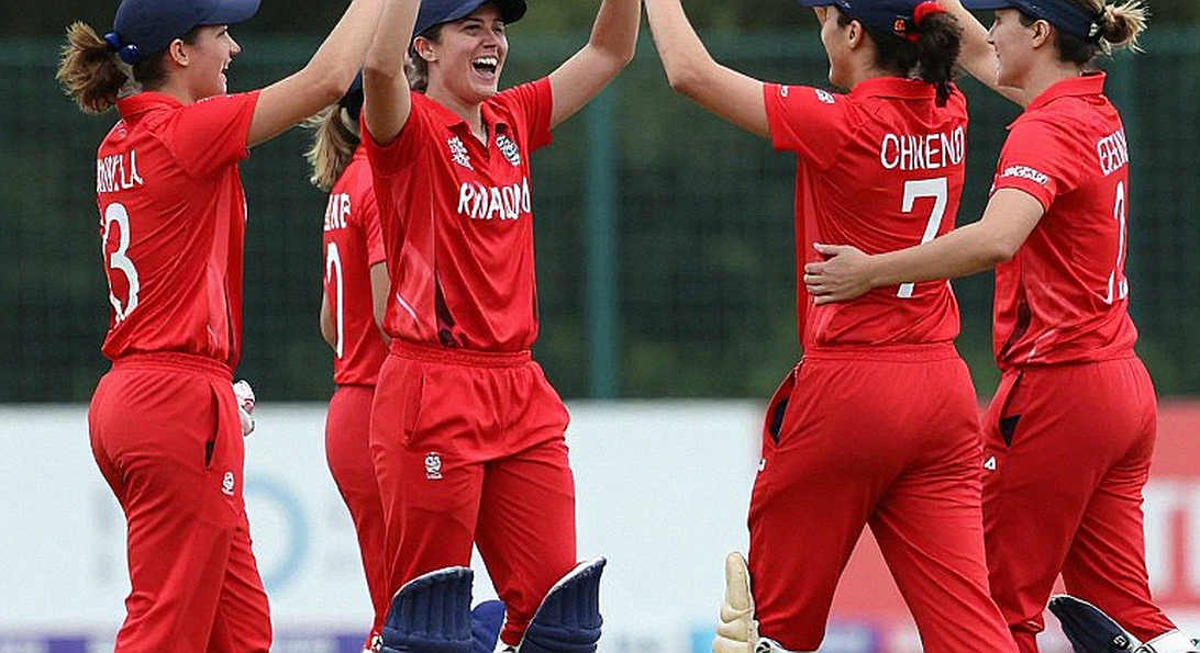 গাভাস্কারের সেঞ্চুরি-অঙ্ক ও রোহিতের শেষ পর্বের ওয়ানডে লেজার: ৩৫ থেকে ৪০-এর ফাঁকটা আসলে কতটা বাস্তব