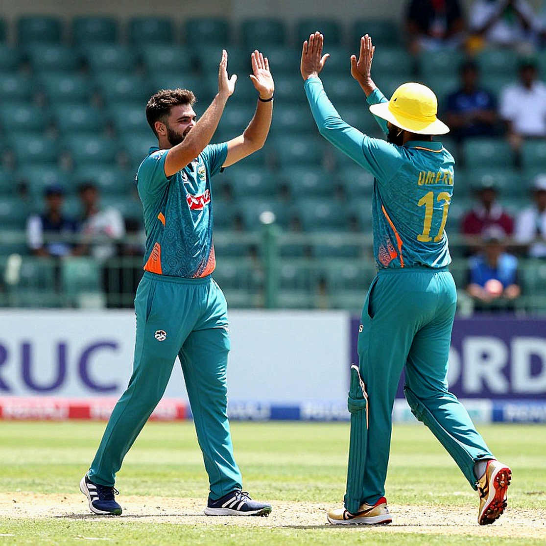 Reading an Empty Report: Blockchain's Promise and Pitfalls in Cricket Analytics Reading an Empty Report: Blockchain's Promise and Pitfalls in Cricket Analytics