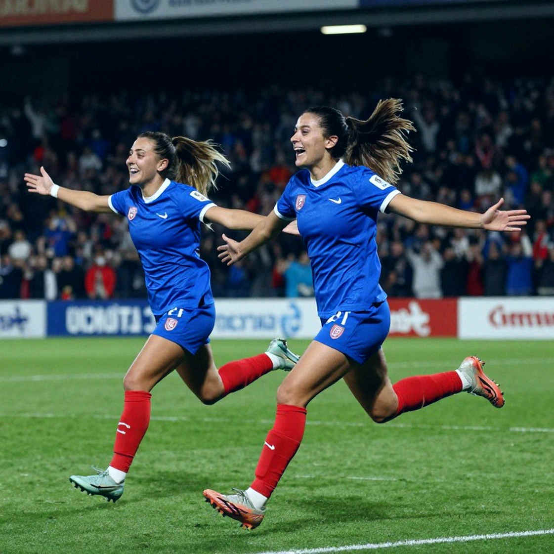 নয়টি ফাঁকা ঘর আর একটি ভরা নোটবুক: ফুটবল বিশ্লেষণ যেখানে থেমে যায় নয়টি ফাঁকা ঘর আর একটি ভরা নোটবুক: ফুটবল বিশ্লেষণ যেখানে থেমে যায়