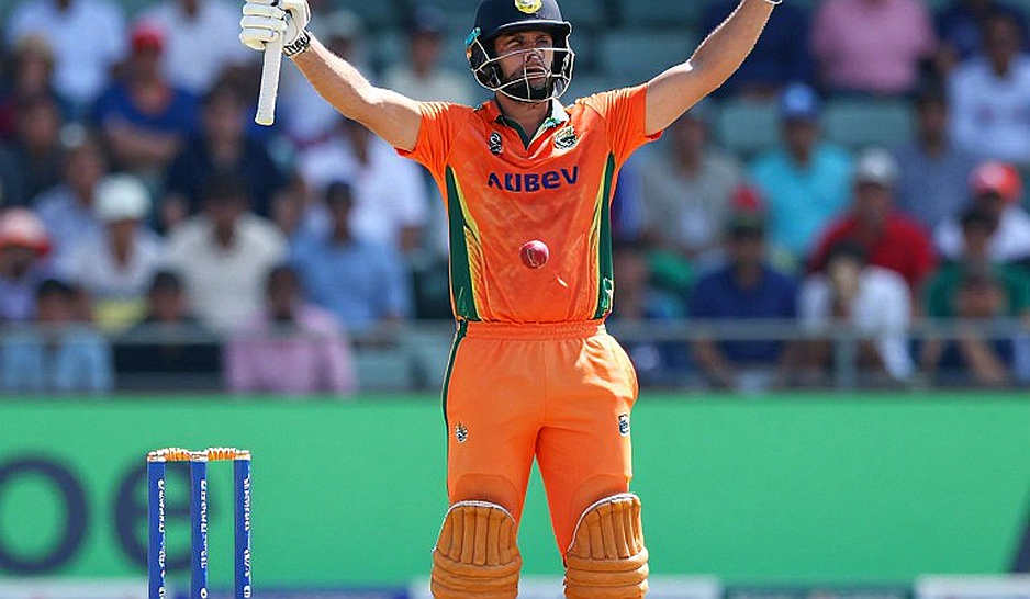 From 41/3 to 11 off 6: The Whole Match Hidden Between Two Numbers in Christchurch From 41/3 to 11 off 6: The Whole Match Hidden Between Two Numbers in Christchurch