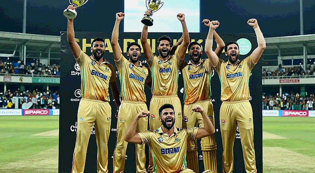 From 41/3 to 11 off 6: The Whole Match Hidden Between Two Numbers in Christchurch From 41/3 to 11 off 6: The Whole Match Hidden Between Two Numbers in Christchurch