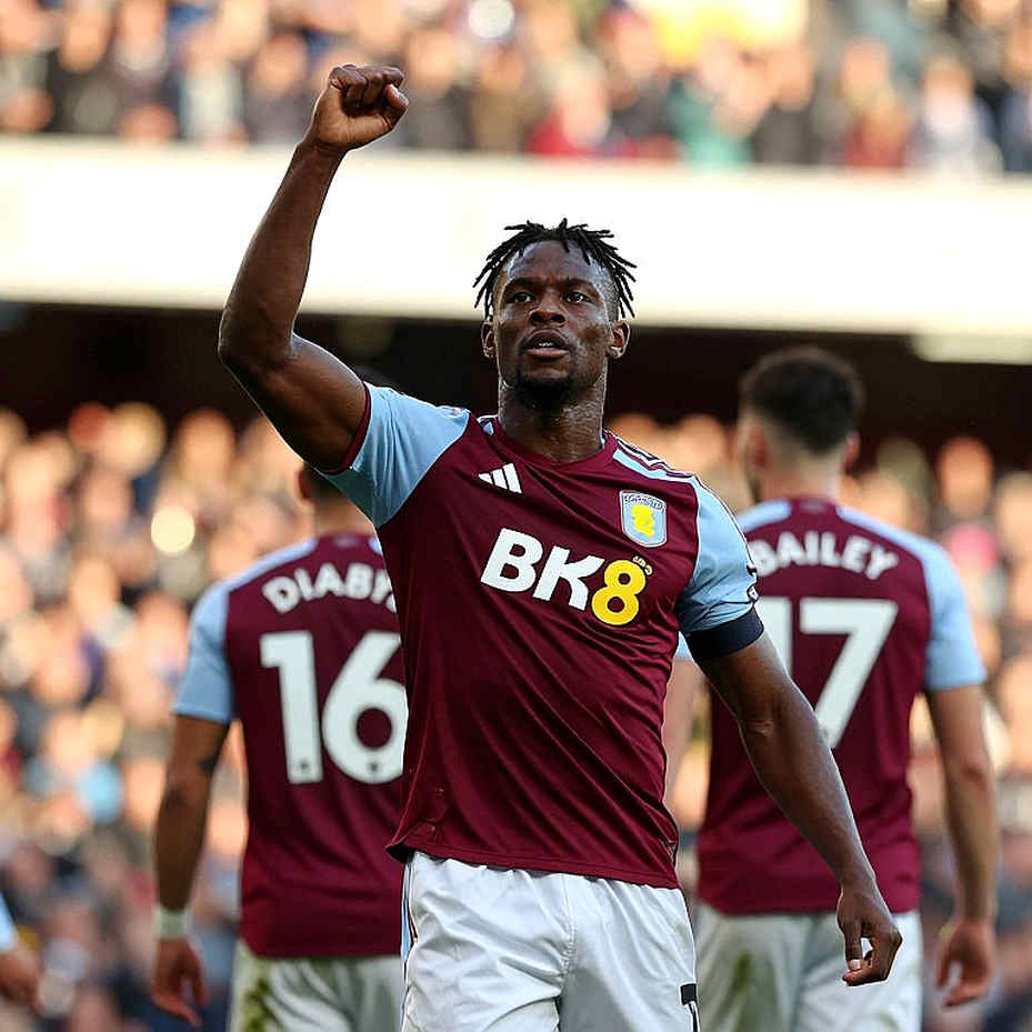 The Real Signal of the Transfer Window: Wage Bills, Release Clauses and Pressing Structures The Real Signal of the Transfer Window: Wage Bills, Release Clauses and Pressing Structures