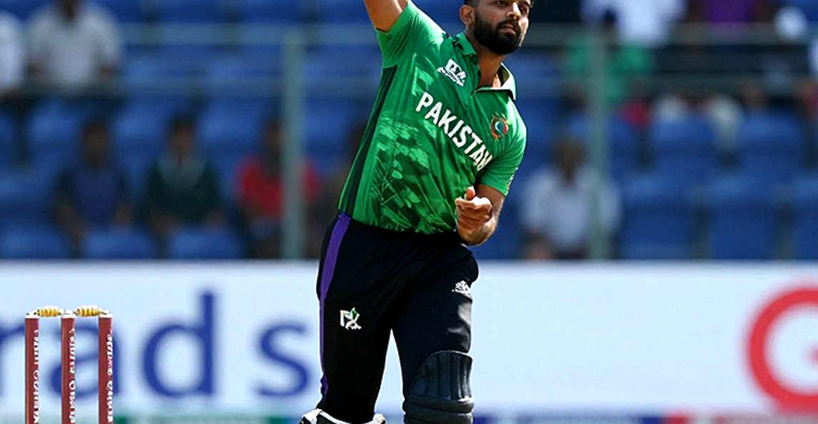Green Wind at the Basin and a Dropped 270: The Real Story of India's Test Squad for New Zealand Green Wind at the Basin and a Dropped 270: The Real Story of India's Test Squad for New Zealand